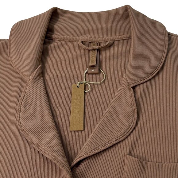 SKIMS Soft Lounge Sleep Set Team USA Sienna XS - Picture 7 of 13